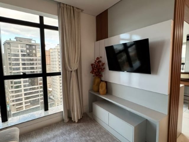 Apartamento com 182m² 3 quartos e 4 banheiros, à venda, no bairro Balneário Perequê em Porto Belo