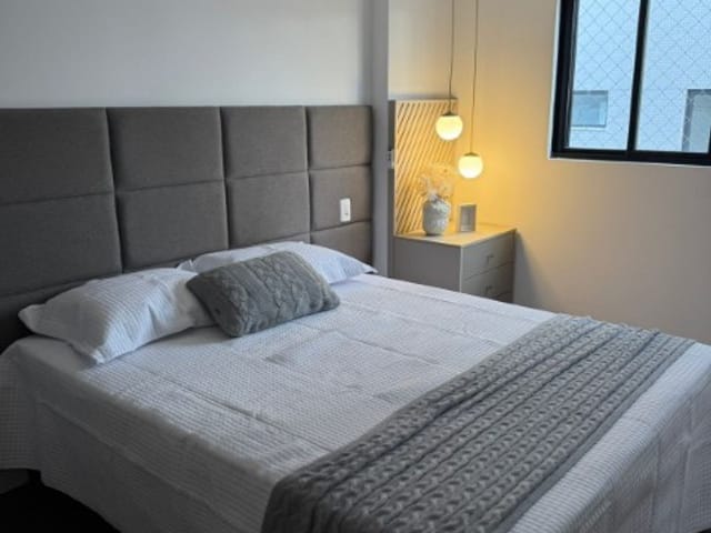 Apartamento com 182m² 3 quartos e 4 banheiros, à venda, no bairro Balneário Perequê em Porto Belo