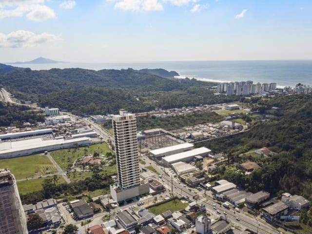 Apartamento com 129m² 2 quartos e 2 banheiros, à venda, no bairro Praia Brava de Itajaí em Itajaí