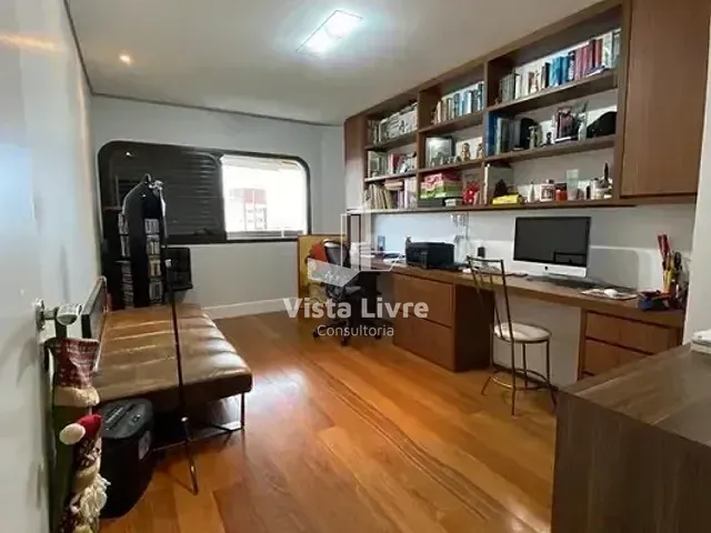 Apartamento com 220m² 4 quartos e 5 banheiros, à venda, no bairro Indianópolis em São Paulo