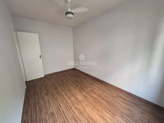 Apartamento 2 quartos e 1 banheiro, para alugar, no bairro Prata em Teresópolis