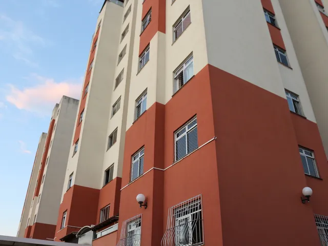 Apartamento com 526m² 3 quartos e 1 banheiro, à venda, no bairro Santa Mônica em Belo Horizonte