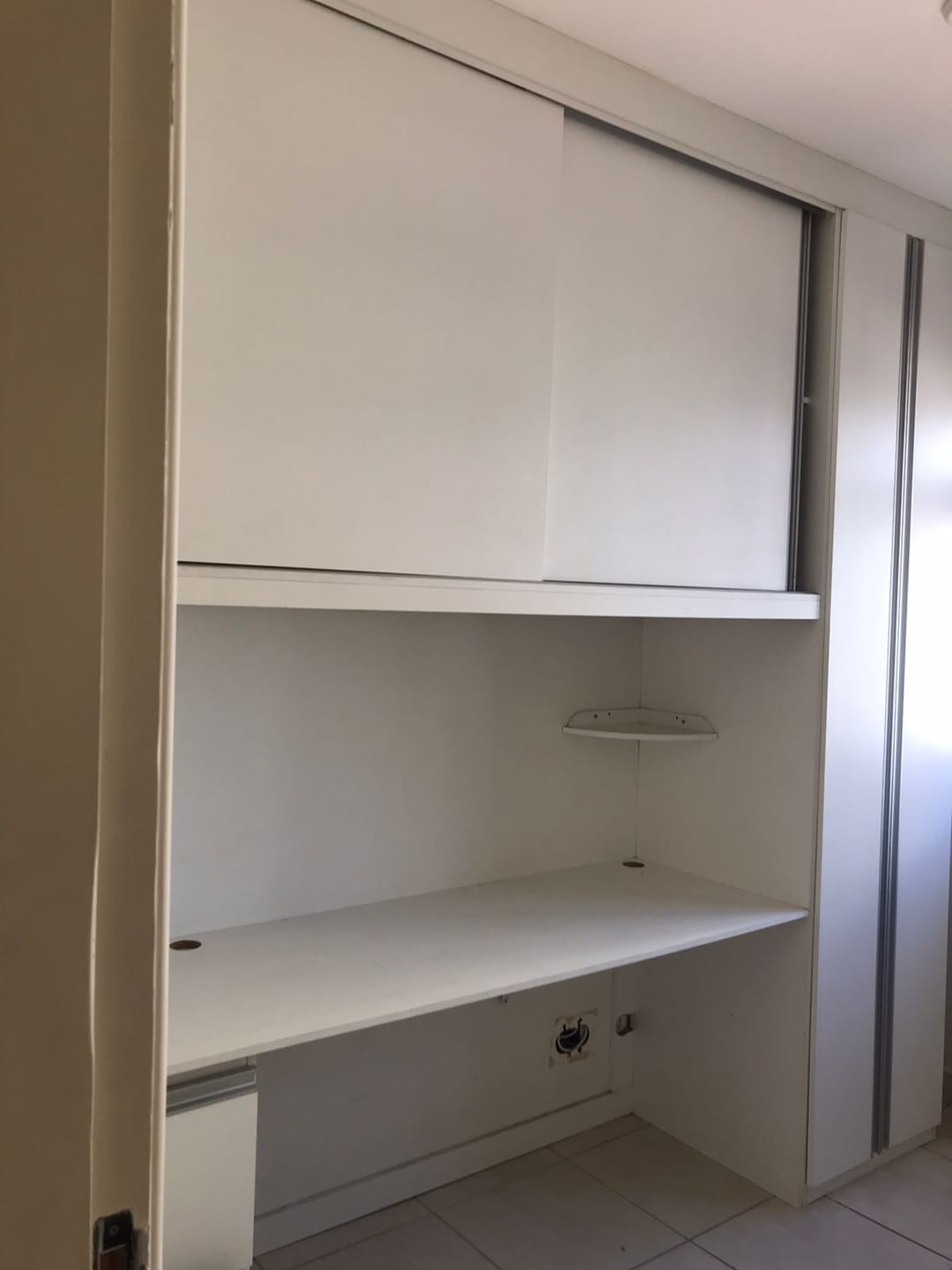 Apartamento de 3 quartos, 1 banho , 1 vaga, perto do Posto de Saúde, com piscina e quadras, à venda, Santa Mônica, Belo Horizonte, MG. Documentação toda ok. miniatura 5