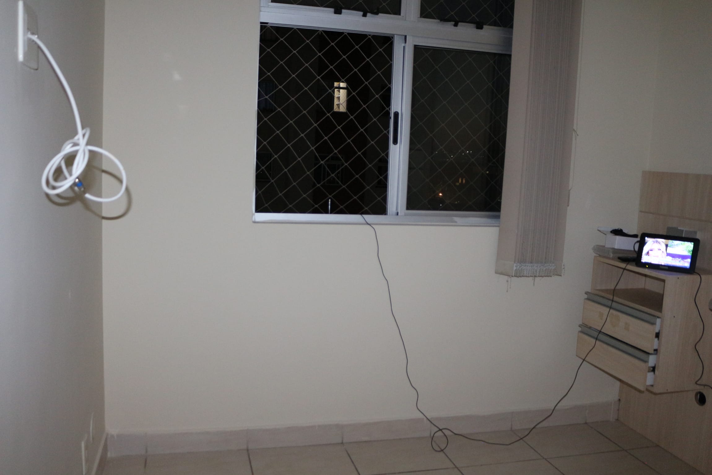 Apartamento de 3 quartos, 1 banho , 1 vaga, perto do Posto de Saúde, com piscina e quadras, à venda, Santa Mônica, Belo Horizonte, MG. Documentação toda ok. miniatura 59