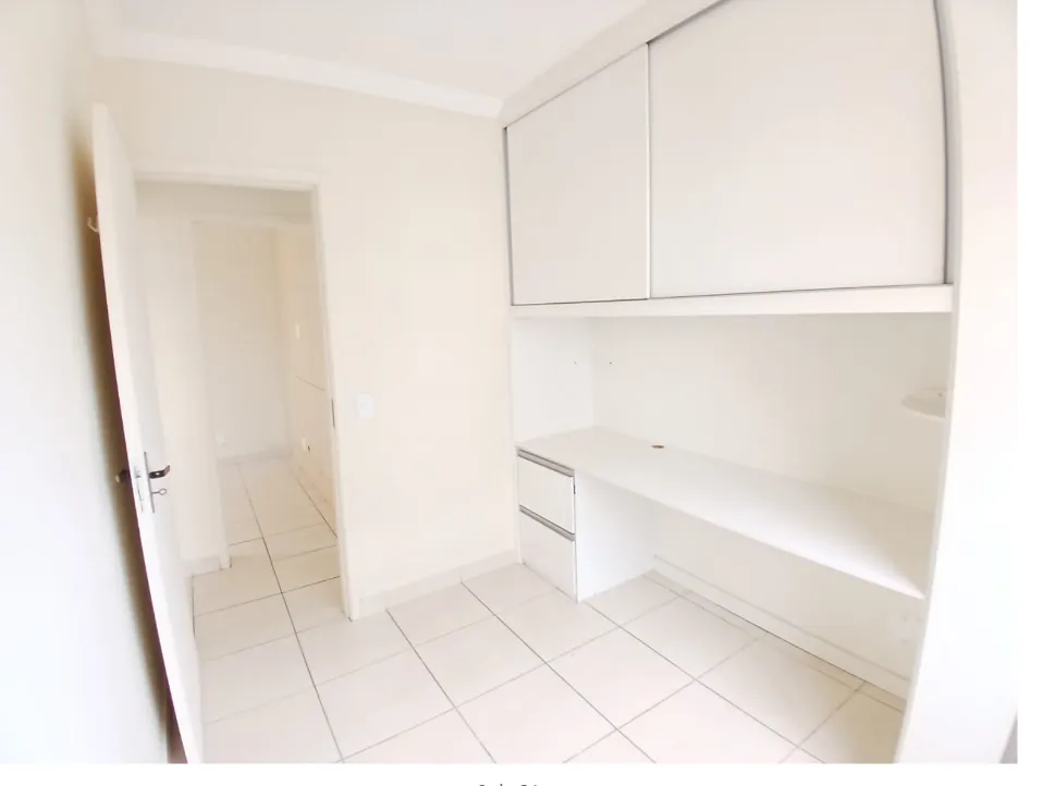 Apartamento de 3 quartos, 1 banho , 1 vaga, perto do Posto de Saúde, com piscina e quadras, à venda, Santa Mônica, Belo Horizonte, MG. Documentação toda ok. miniatura 35