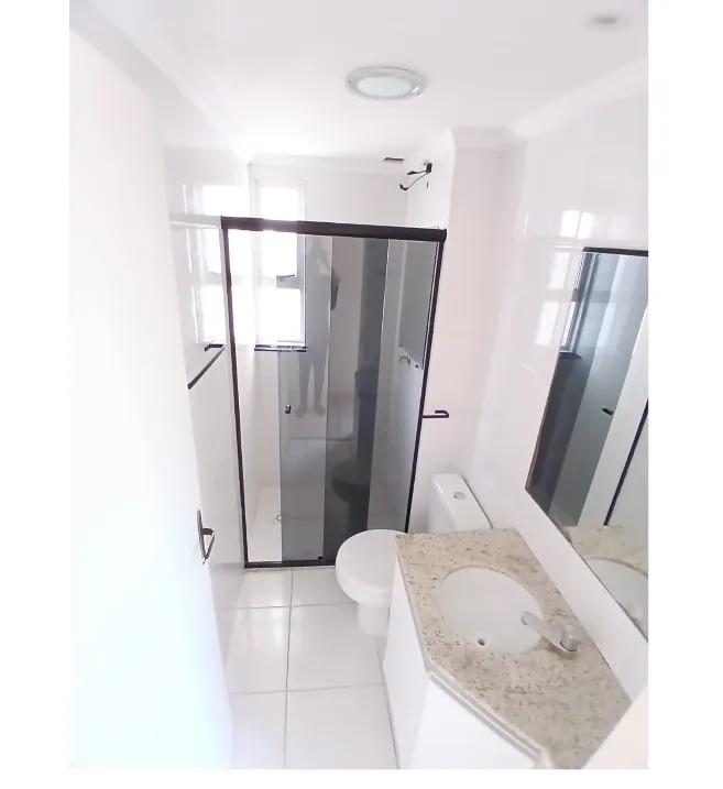Apartamento de 3 quartos, 1 banho , 1 vaga, perto do Posto de Saúde, com piscina e quadras, à venda, Santa Mônica, Belo Horizonte, MG. Documentação toda ok. miniatura 38