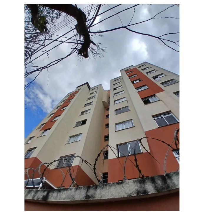 Apartamento de 3 quartos, 1 banho , 1 vaga, perto do Posto de Saúde, com piscina e quadras, à venda, Santa Mônica, Belo Horizonte, MG. Documentação toda ok. miniatura 3