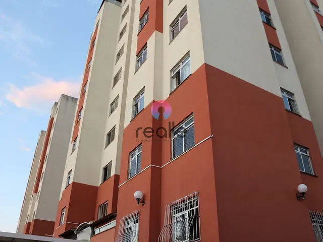 Apartamento com 526m² 3 quartos e 1 banheiro, à venda, no bairro Santa Mônica em Belo Horizonte