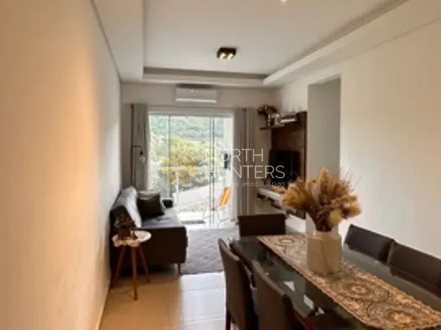 Apartamento 2 quartos e 3 banheiros, à venda, no bairro Ingleses do Rio Vermelho em Florianópolis