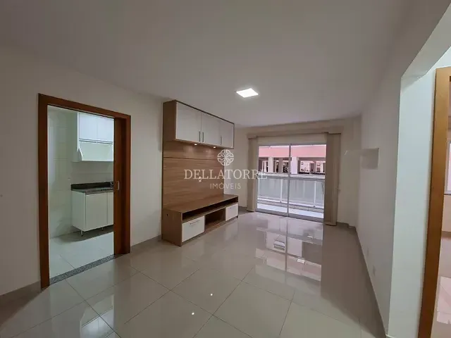 Apartamento 1 quarto e 1 banheiro, à venda ou para alugar, no bairro Várzea em Teresópolis