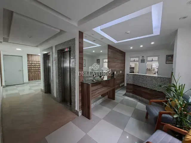 Apartamento 1 quarto e 1 banheiro, à venda ou para alugar, no bairro Várzea em Teresópolis