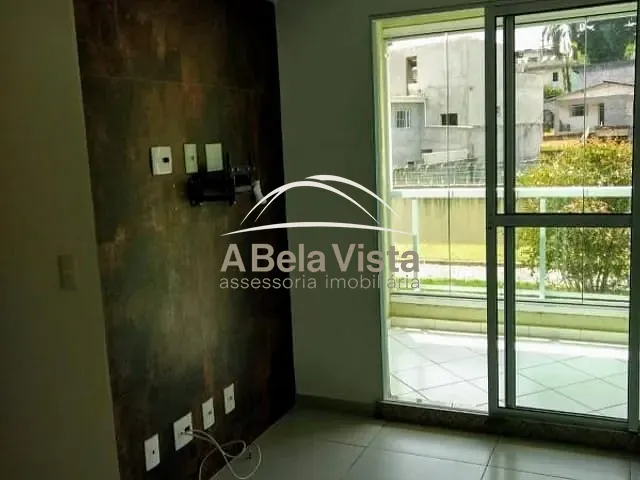 Apartamento 2 quartos e 1 banheiro, à venda, no bairro Granja Viana em Cotia