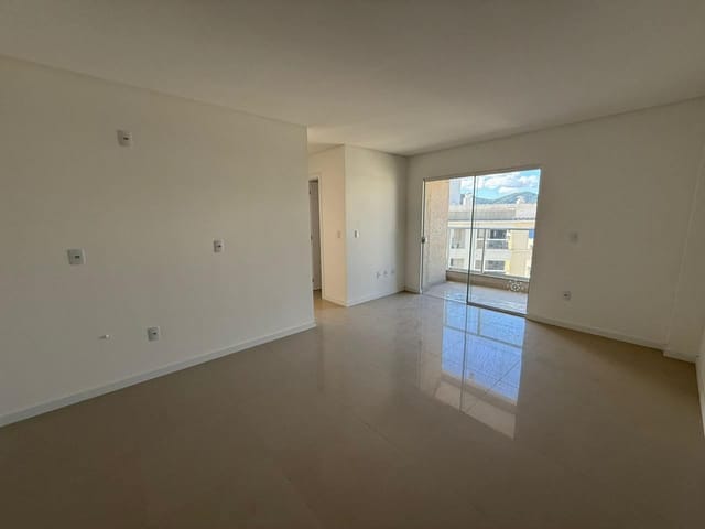 Apartamento com 70m² 2 quartos e 2 banheiros, à venda, no bairro Tabuleiro dos Oliveiras em Itapema