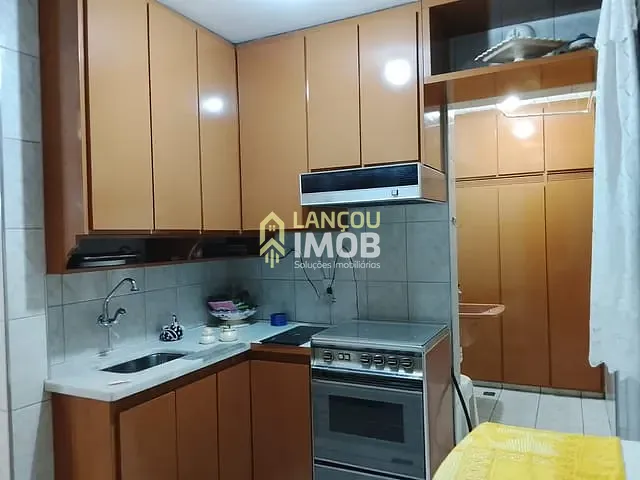 Apartamento 2 quartos e 1 banheiro, à venda ou para alugar, no bairro Jardim Colônia em Jundiaí