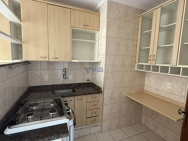 Apartamento 2 quartos e 1 banheiro, à venda, no bairro Jardim das Indústrias em São José dos Campos