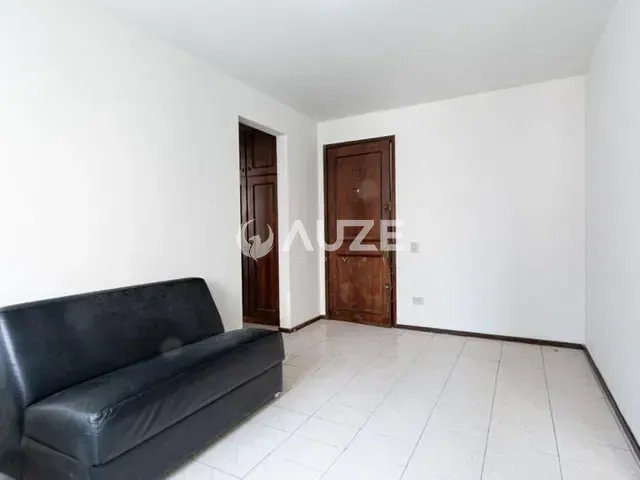 Apartamento com 40m² 1 quarto e 1 banheiro, à venda, no bairro Centro em Curitiba