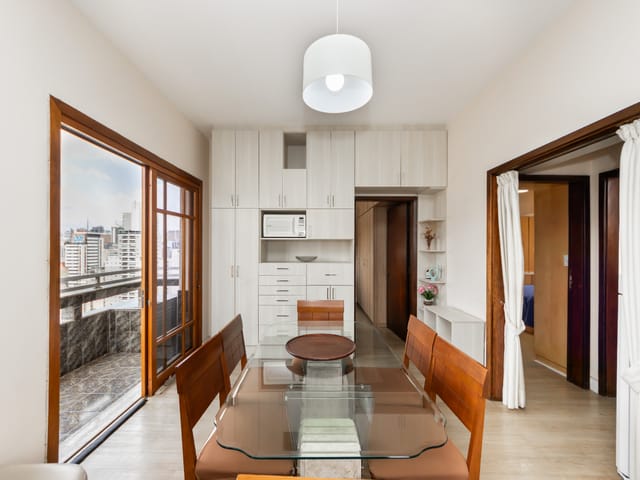 Apartamento com 94m² 2 quartos e 1 banheiro, à venda, no bairro República em São Paulo
