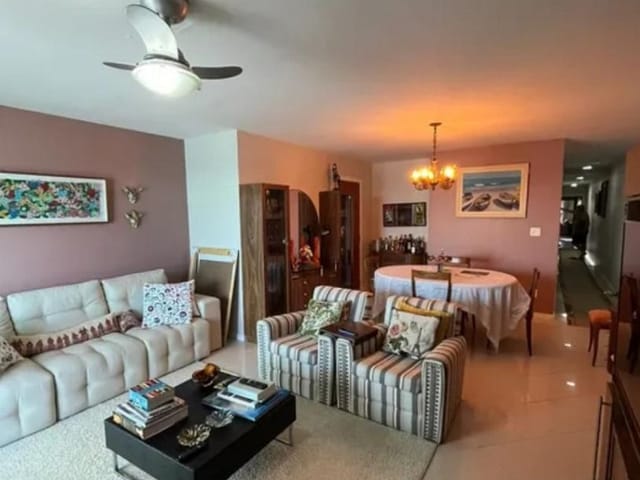 Apartamento com 140m² 3 quartos e 2 banheiros, à venda, no bairro Cavaleiros em Macaé