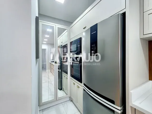 Apartamento 2 quartos e 3 banheiros, à venda, no bairro Praia Brava em Itajaí