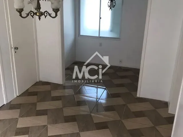Apartamento 3 quartos e 2 banheiros, à venda, no bairro Centro em Pelotas