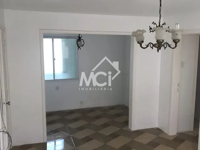 Apartamento 3 quartos e 2 banheiros, à venda, no bairro Centro em Pelotas