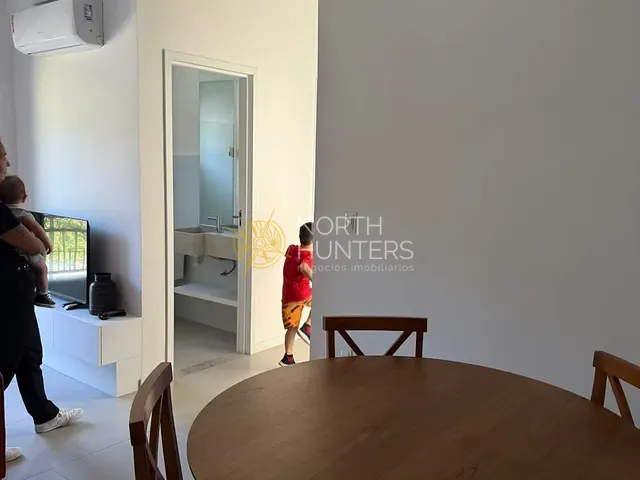 Apartamento com 70m² 2 quartos e 2 banheiros, à venda, no bairro Vargem do Bom Jesus em Florianópolis