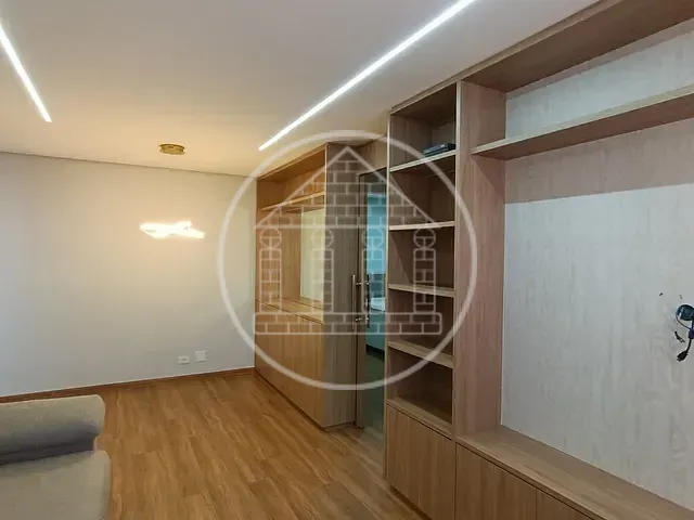 Apartamento 2 quartos e 1 banheiro, à venda ou para alugar, no bairro Vila São José em São Paulo