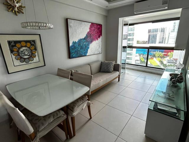 Foto do Apartamento - Apartamento à venda com  60m², 2 Dormitórios sendo 1 suite, Varanda integrada, Lazer completo! Boa Viagem, Recife, PE. | Tânia Macêdo Imóveis