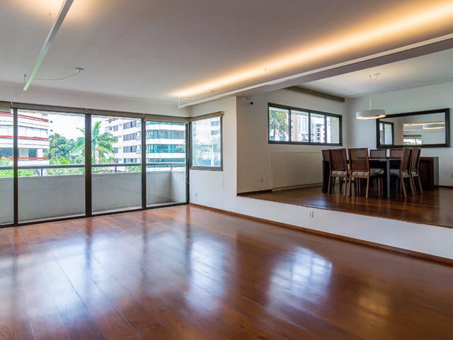 Apartamento com 287m² 3 quartos e 5 banheiros, à venda, no bairro Aclimação em São Paulo