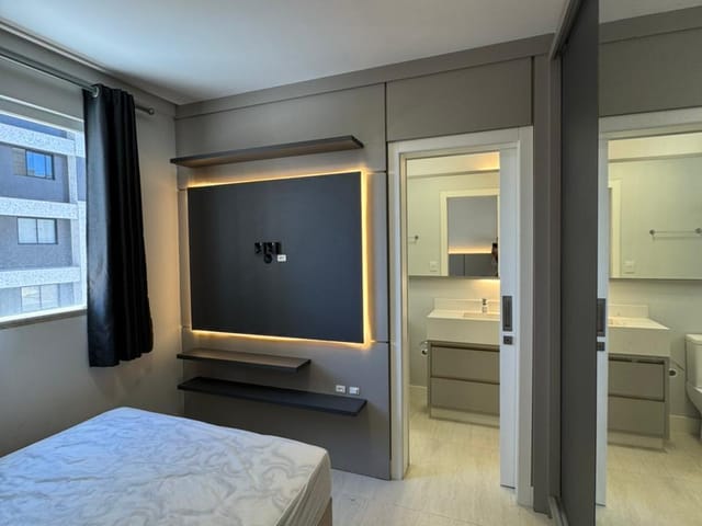 Apartamento com 97m² 3 quartos e 3 banheiros, à venda, no bairro Meia Praia em Itapema