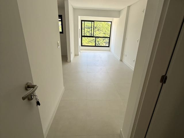 Apartamento com 70m² 2 quartos e 3 banheiros, à venda, no bairro Morretes em Itapema