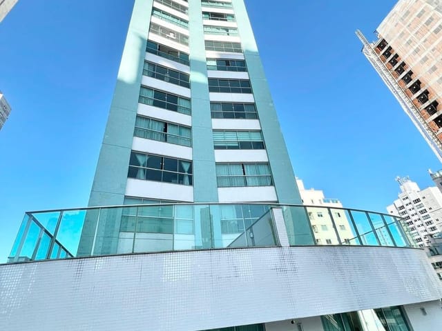 Apartamento com 115m² 3 quartos e 3 banheiros, à venda, no bairro Centro em Balneário Camboriú