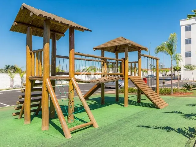 Apartamento com 51m² 2 quartos e 1 banheiro, à venda, no bairro Recreio dos Bandeirantes em Uberaba