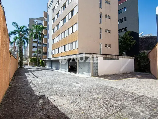 Apartamento com 190m² 4 quartos e 4 banheiros, à venda, no bairro Juvevê em Curitiba
