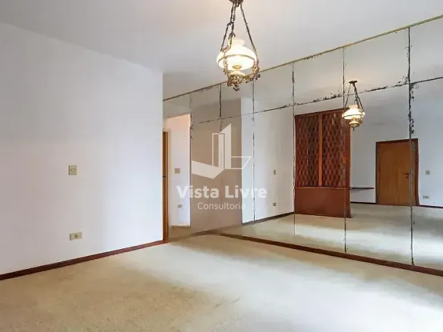 Apartamento com 157m² 4 quartos e 2 banheiros, à venda, no bairro Brooklin Paulista em São Paulo