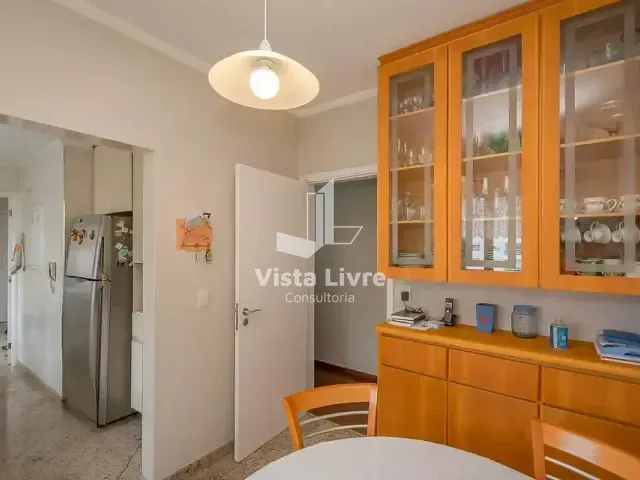 Apartamento com 160m² 4 quartos e 2 banheiros, à venda, no bairro Brooklin Paulista em São Paulo