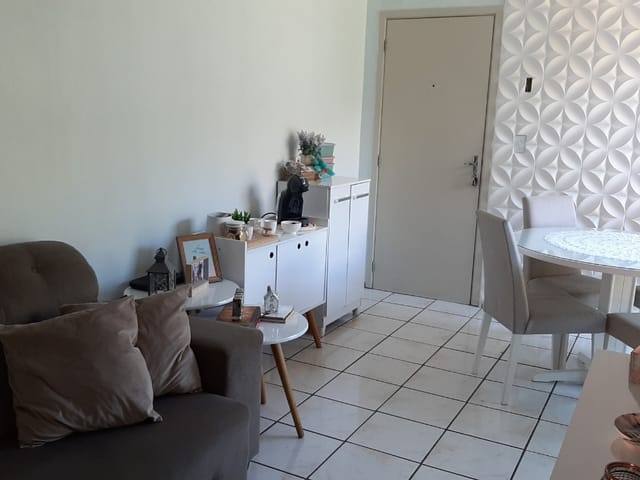 Apartamento com 50m² 2 quartos e 1 banheiro, à venda, no bairro Estrela em Ponta Grossa