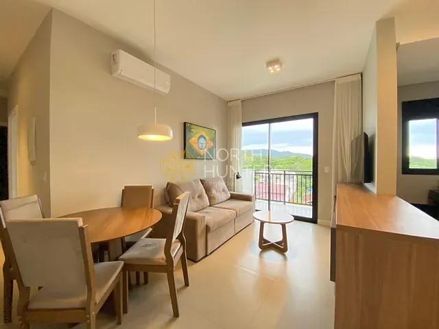 Apartamento 2 quartos e 2 banheiros, à venda, no bairro Cachoeira do Bom Jesus em Florianópolis