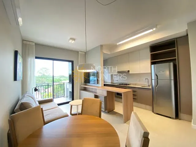 Apartamento 2 quartos e 2 banheiros, à venda, no bairro Cachoeira do Bom Jesus em Florianópolis