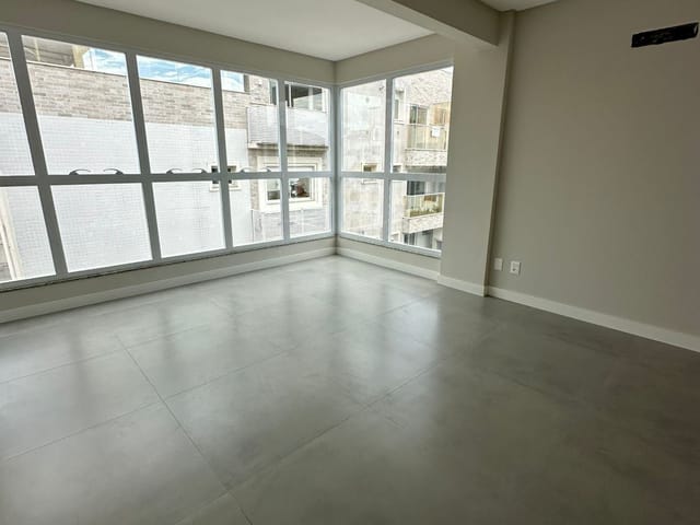 Cobertura / Penthouse com 173m² 3 quartos e 4 banheiros, à venda, no bairro Mariscal em Bombinhas