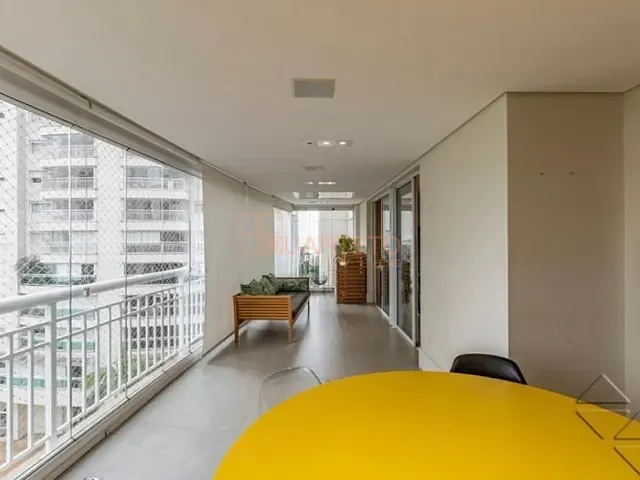 Apartamento 4 quartos e 4 banheiros, à venda, no bairro Vila Romana em São Paulo