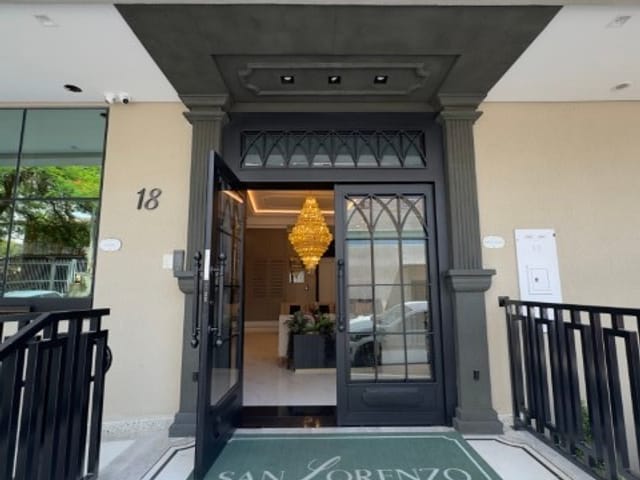 Apartamento com 130m² 3 quartos e 4 banheiros, à venda, no bairro Centro em Itapema