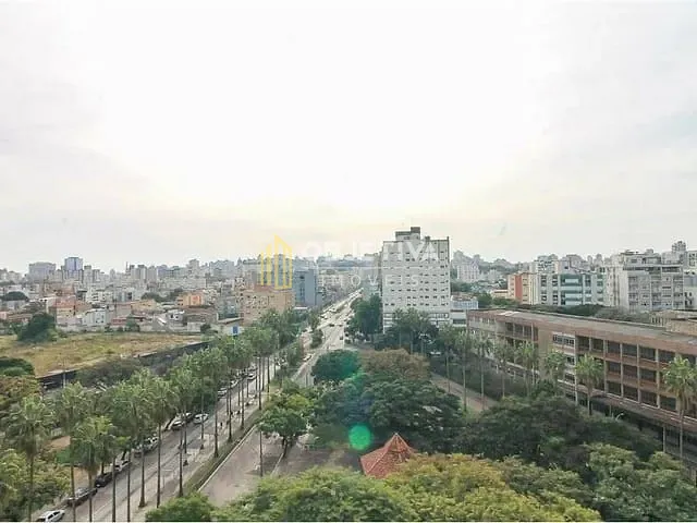 Apartamento com 91m² 3 quartos e 2 banheiros, à venda, no bairro Farroupilha em Porto Alegre