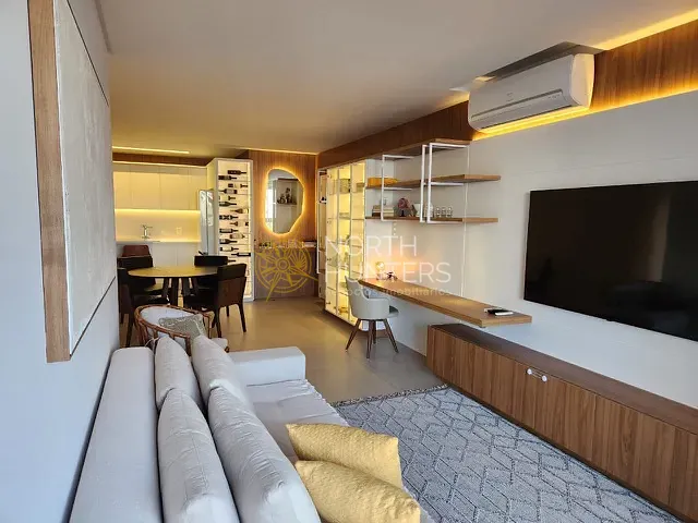 Apartamento 2 quartos e 3 banheiros, à venda, no bairro Jurerê em Florianópolis