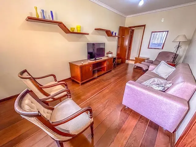 Apartamento com 216m² 3 quartos e 4 banheiros, à venda, no bairro Centro em Londrina