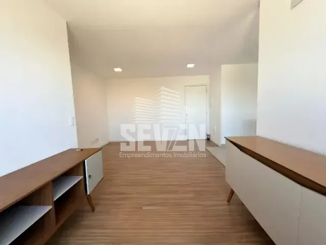 Apartamento com 64m² 2 quartos e 2 banheiros, à venda ou para alugar, no bairro Jardim Auri Verde em Bauru
