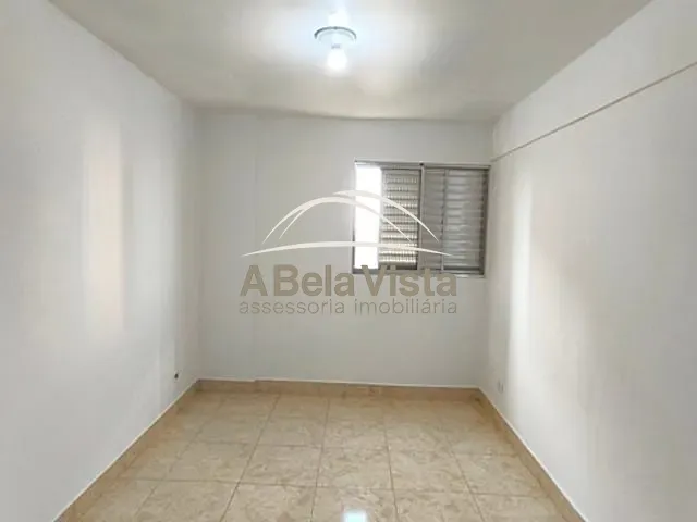 Apartamento 2 quartos e 1 banheiro, para alugar, no bairro Bandeiras em Osasco