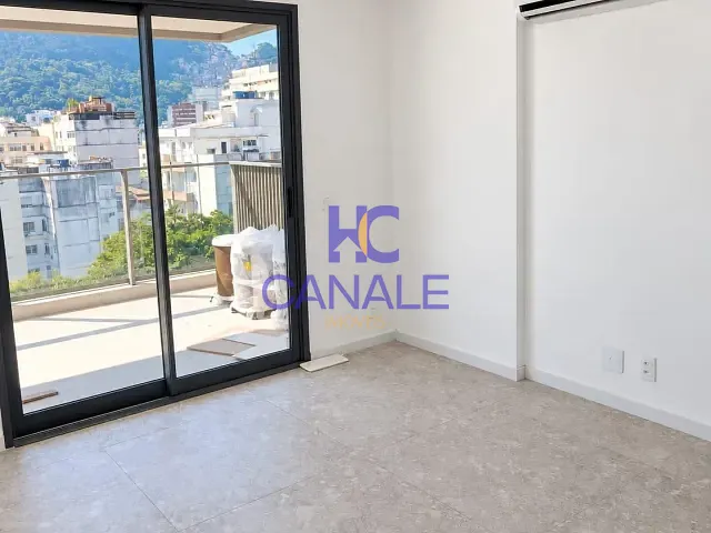 Apartamento com 117m² 3 quartos e 2 banheiros, à venda, no bairro Humaitá em Rio de Janeiro