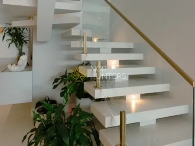 Apartamento com 268m² 4 quartos e 5 banheiros, à venda, no bairro Jurerê em Florianópolis