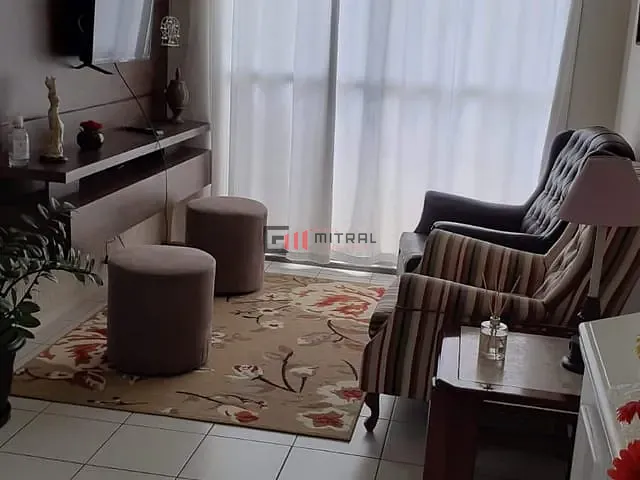 Apartamento com 82m² 3 quartos e 2 banheiros, à venda, no bairro Parque Jamaica em Londrina